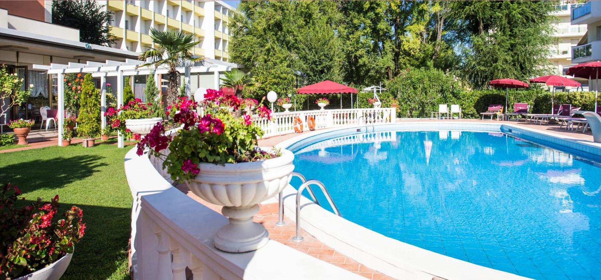 Hotel Apollo Rimini Esterno foto